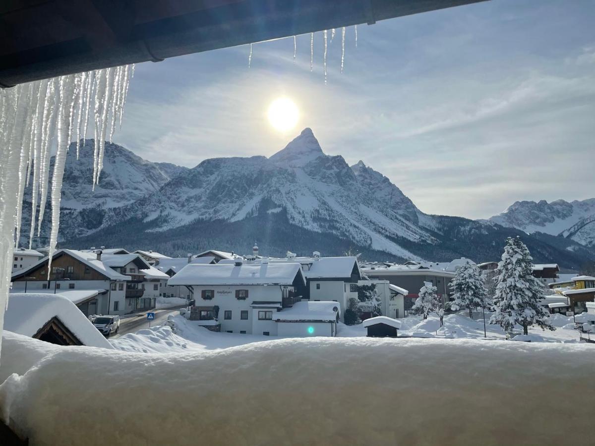 Hotel Alpin Ehrwald Kültér fotó